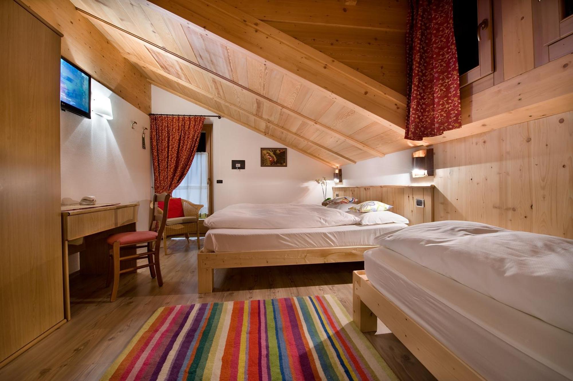 Hotel Alegra ليفينو المظهر الخارجي الصورة